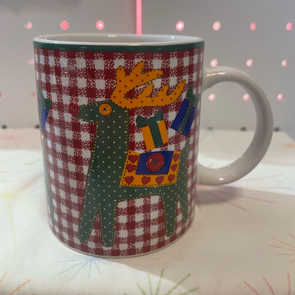 Riviera Van Beers by Signature Check Reindeer Coffee Cup
